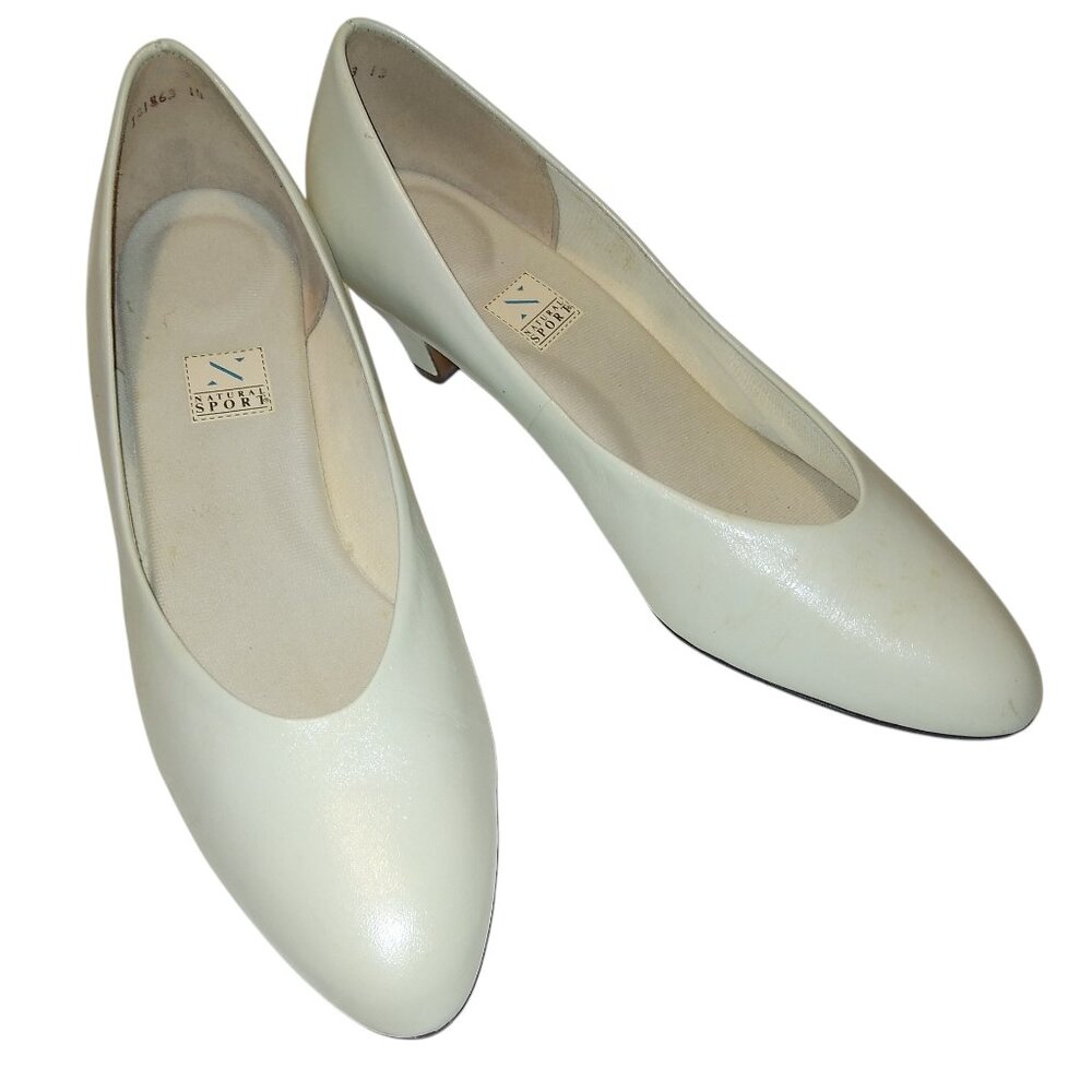 Classic Leather Pumps